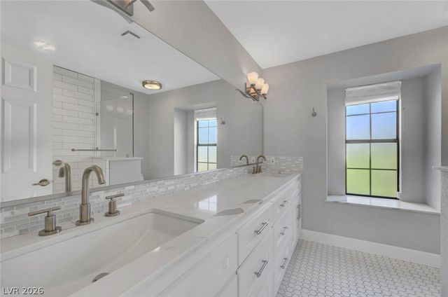 5253 Drifting Sands Court, Las Vegas, NV 89149