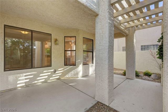5253 Drifting Sands Court, Las Vegas, NV 89149