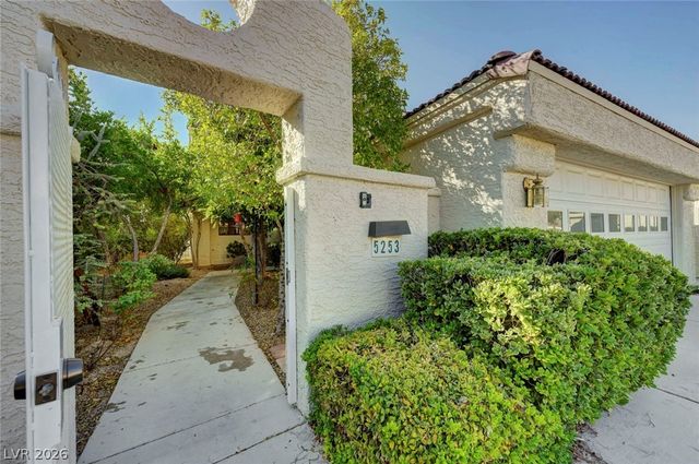 5253 Drifting Sands Court, Las Vegas, NV 89149