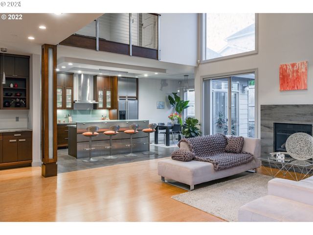 3516 Ne IONE St, Camas, WA 98607