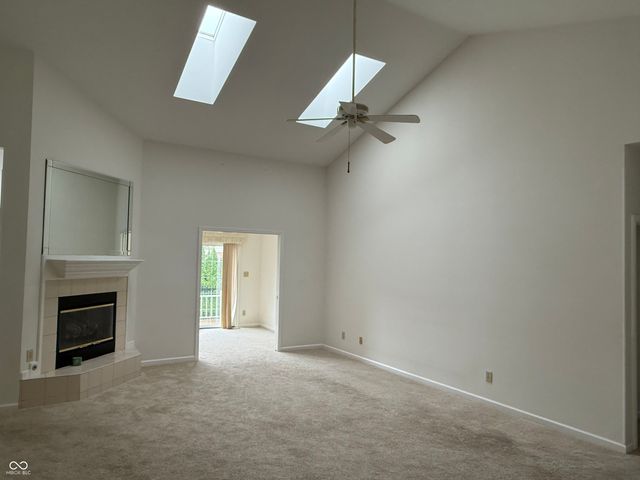 1634 Foxmere Way, Greenwood, IN 46142