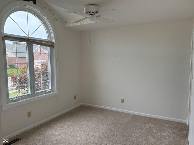 1634 Foxmere Way, Greenwood, IN 46142