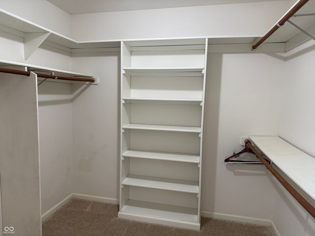 1634 Foxmere Way, Greenwood, IN 46142