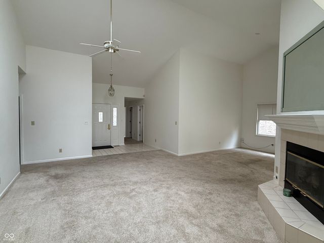 1634 Foxmere Way, Greenwood, IN 46142