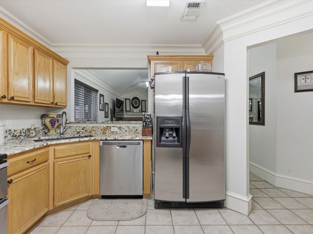 3023 Bosswood Court, Grand Prairie, TX 75052