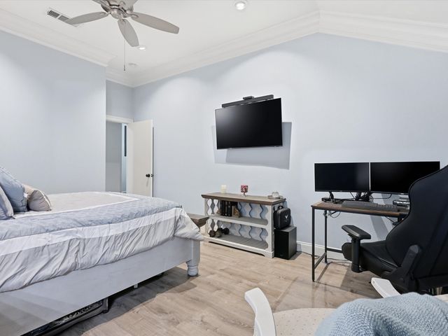 3023 Bosswood Court, Grand Prairie, TX 75052