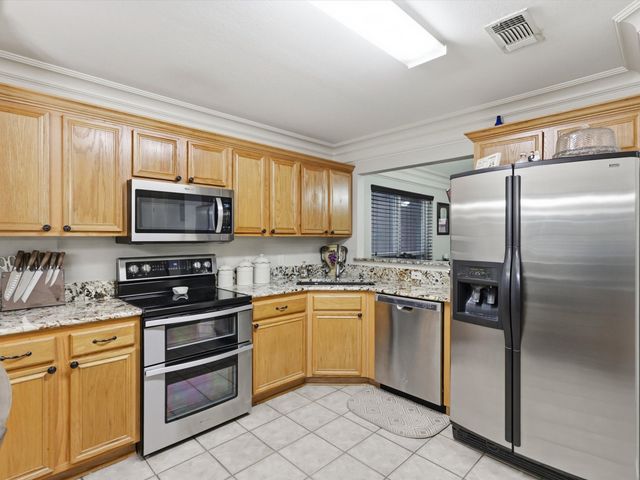 3023 Bosswood Court, Grand Prairie, TX 75052