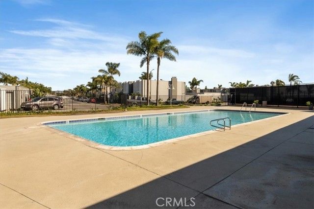 3965 Aladdin Drive, Huntington Beach, CA 92649