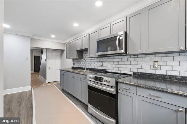 922 E SCHILLER ST, Philadelphia, PA 19134