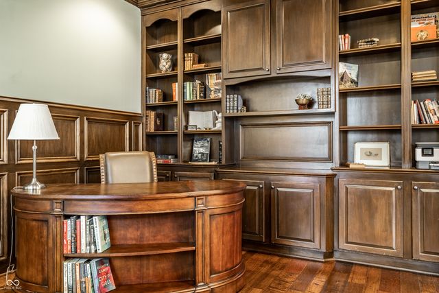 13002 Deerstyne Green Street, Carmel, IN 46032