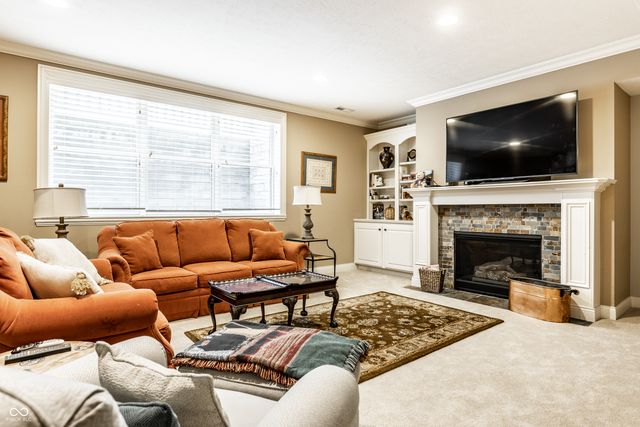 13002 Deerstyne Green Street, Carmel, IN 46032