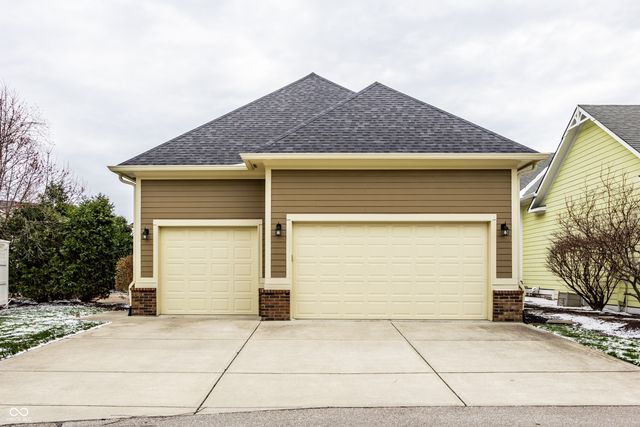 13002 Deerstyne Green Street, Carmel, IN 46032