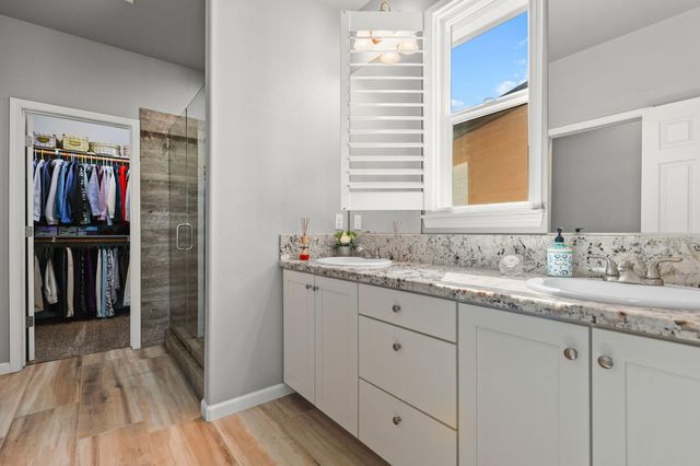 878 Coggins Street, Redding, CA 96003