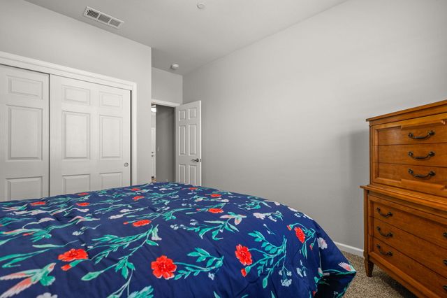 878 Coggins Street, Redding, CA 96003