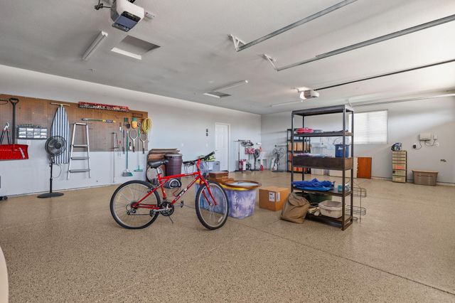 878 Coggins Street, Redding, CA 96003