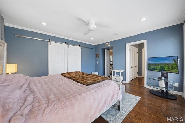 62 Briarcliff, St Louis, MO 63124