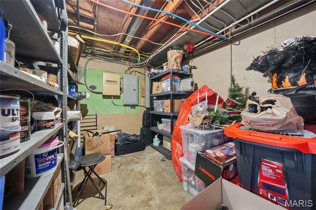 62 Briarcliff, St Louis, MO 63124