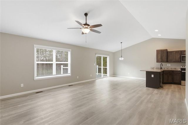 29514 Walnut Valley Lane, Wright City, MO 63390