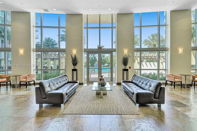 1745 E Hallandale Beach Blvd 501W, Hallandale Beach, FL 33009