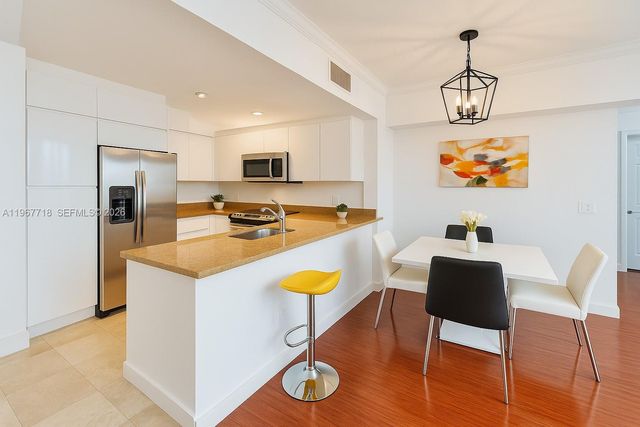 1745 E Hallandale Beach Blvd 501W, Hallandale Beach, FL 33009