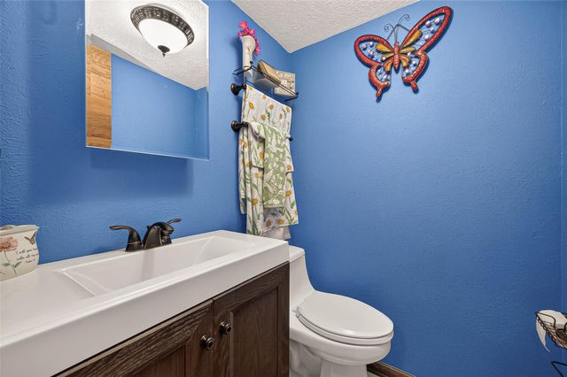 18614 Mink Lake Drive, Magnolia, TX 77355