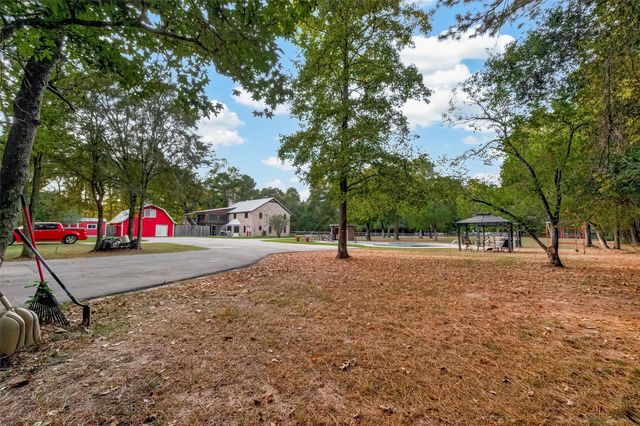 18614 Mink Lake Drive, Magnolia, TX 77355