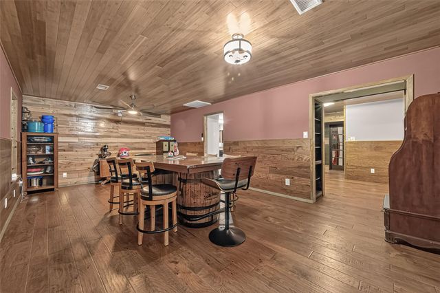 18614 Mink Lake Drive, Magnolia, TX 77355