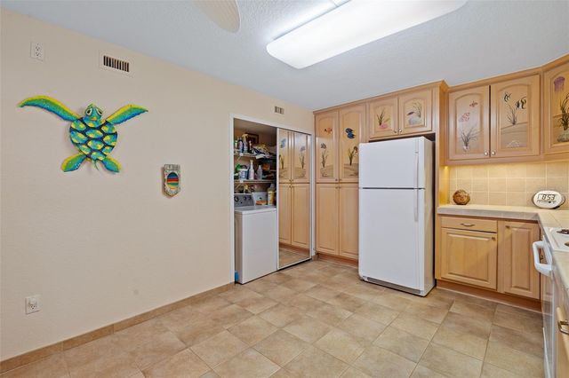 395 S ATLANTIC AVENUE 102, Ormond Beach, FL 32176