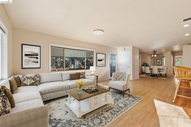 13904 Tuolumne Rd, Sonora, CA 95370