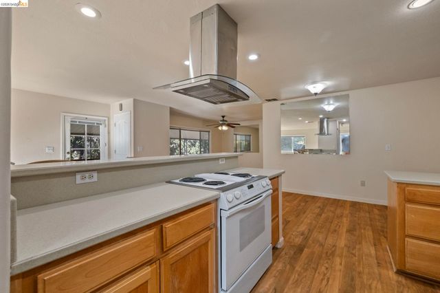 13904 Tuolumne Rd, Sonora, CA 95370