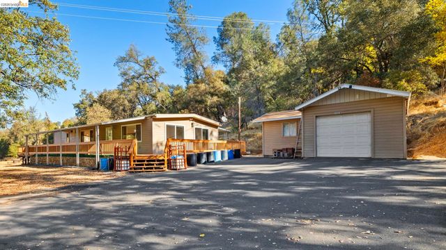 13904 Tuolumne Rd, Sonora, CA 95370