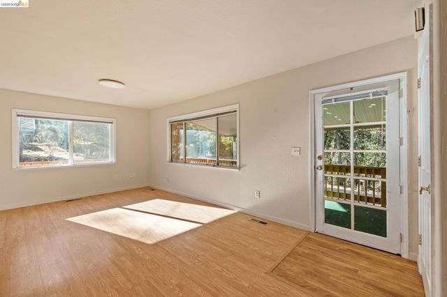 13904 Tuolumne Rd, Sonora, CA 95370