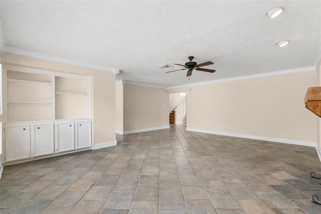 2104 Bay Hill Drive, League City, TX 77573