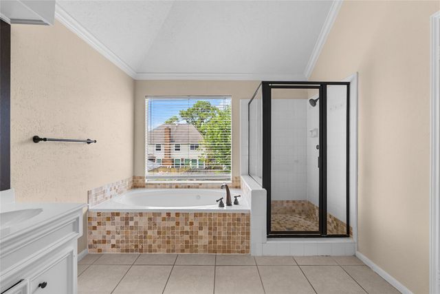 2104 Bay Hill Drive, League City, TX 77573