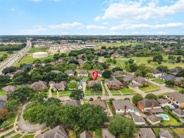 2104 Bay Hill Drive, League City, TX 77573