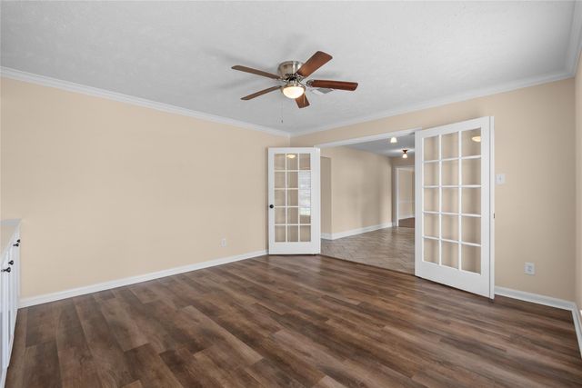 2104 Bay Hill Drive, League City, TX 77573