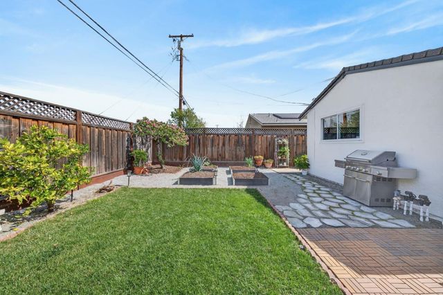 559 Yurok Circle, San Jose, CA 95123