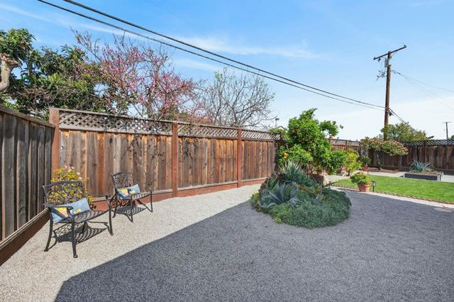 559 Yurok Circle, San Jose, CA 95123