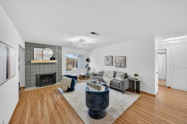 559 Yurok Circle, San Jose, CA 95123
