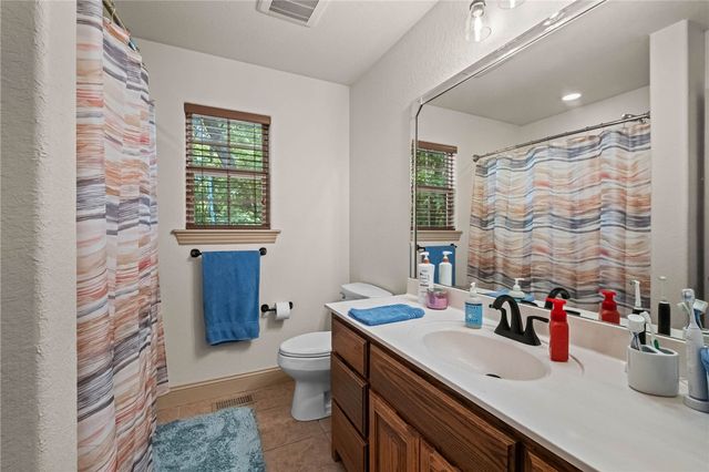 35 Nantwich Circle, Bella Vista, AR 72714