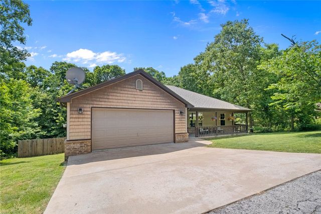 35 Nantwich Circle, Bella Vista, AR 72714