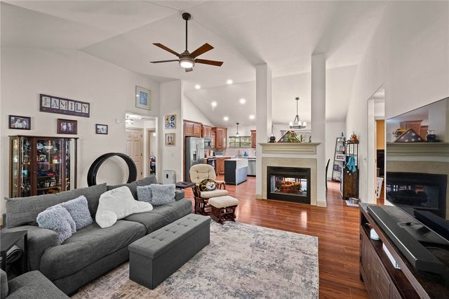 35 Nantwich Circle, Bella Vista, AR 72714