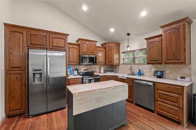 35 Nantwich Circle, Bella Vista, AR 72714