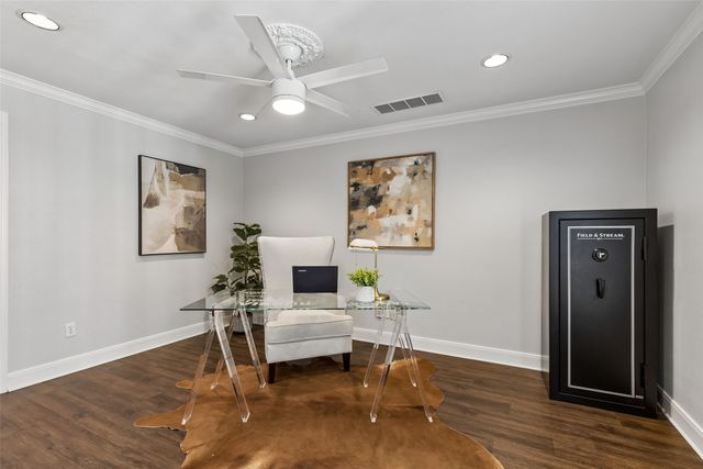221 Carriage Hill Lane, Heath, TX 75032