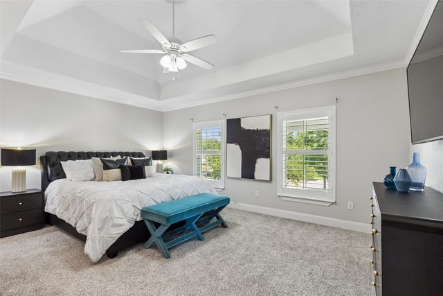 221 Carriage Hill Lane, Heath, TX 75032