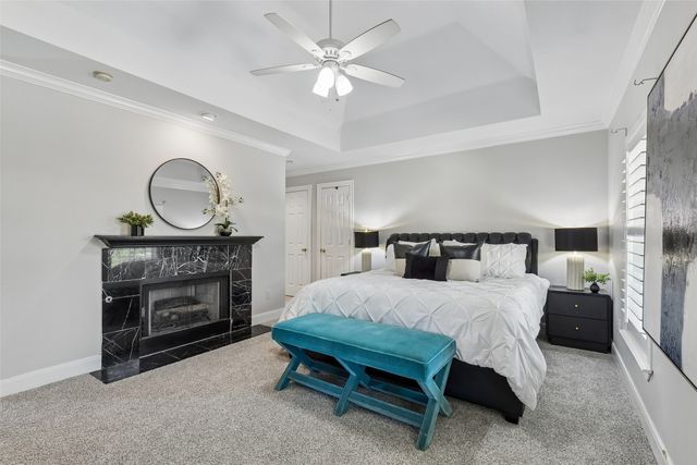 221 Carriage Hill Lane, Heath, TX 75032