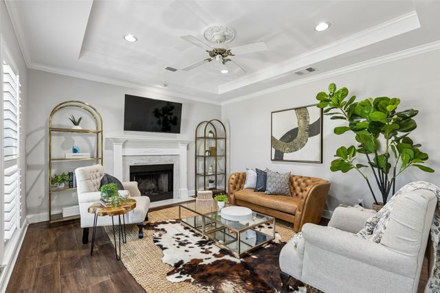 221 Carriage Hill Lane, Heath, TX 75032