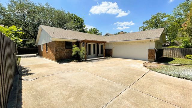 2641 Magnolia Drive, Irving, TX 75062