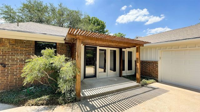 2641 Magnolia Drive, Irving, TX 75062