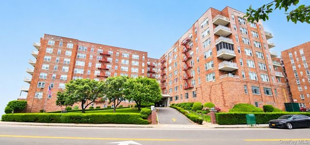 333 Bronx River Road 619, Yonkers, NY 10704